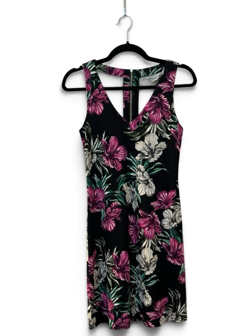 NWT Tommy Bahama
Darcy Villa Garden V-Neck Mini Dress Black Size XXS - Picture 4 of 6